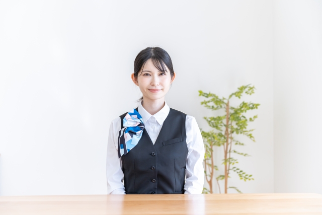 ★駅チカ★　未資格・未経験者ＯＫ！医療事務（窓口受付・電話対応）