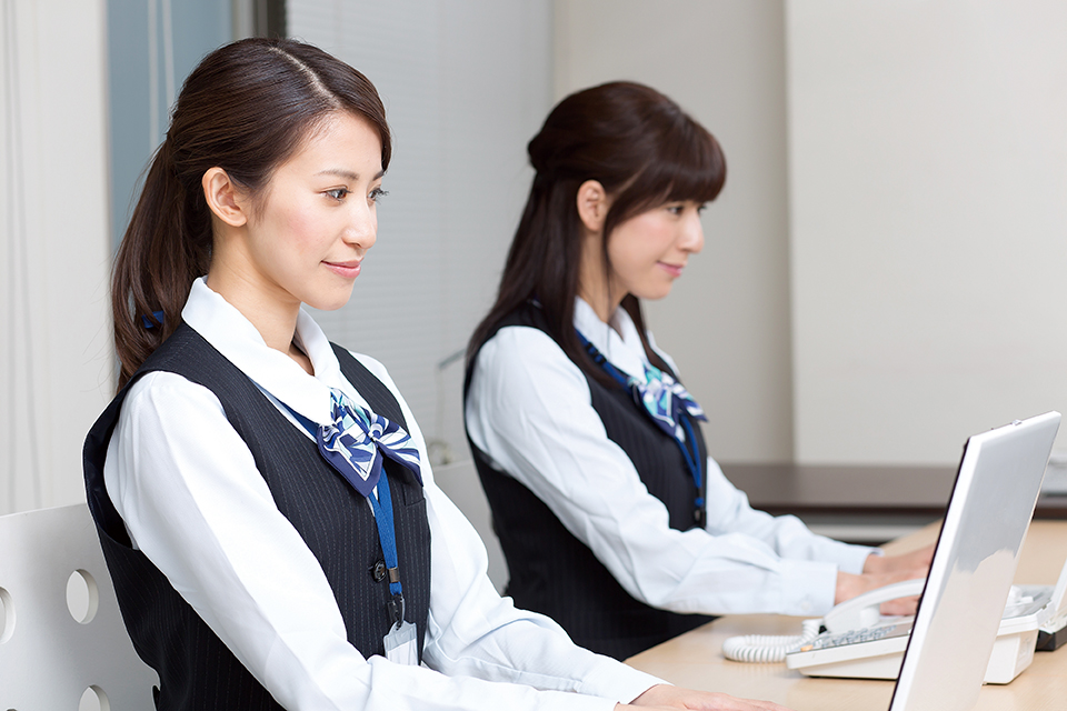 ☆入社祝い金あり☆クリニックの受付業務／アクセス良◎